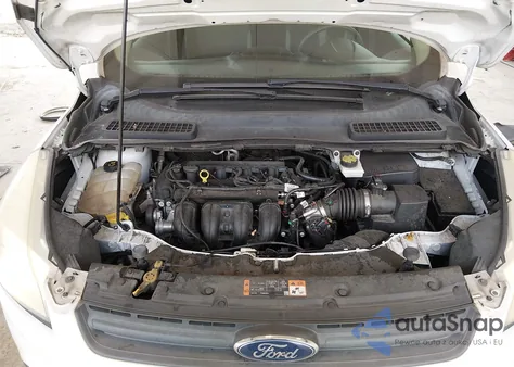 2015 Ford Escape S z USA, uszkodzony, nr VIN 1FMCU0F75FUC89718